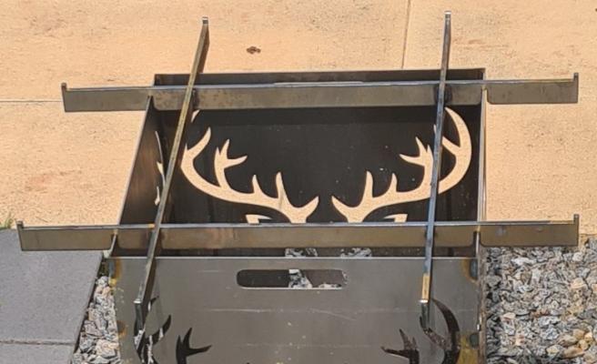 Feuertonne mit Pandamotiv